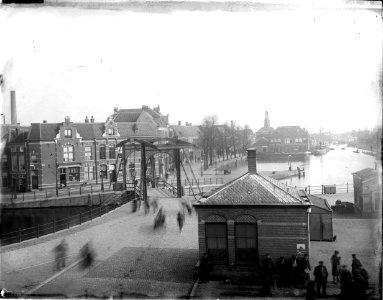 ErfgoedLeiden LEI001016311 Gezicht op de Haven photo