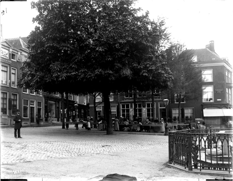 ErfgoedLeiden LEI001016443 Vismarkt
