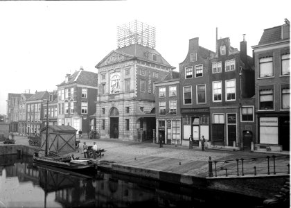 ErfgoedLeiden LEI001013139 Gezicht op de Waag aan de Aalmarkt