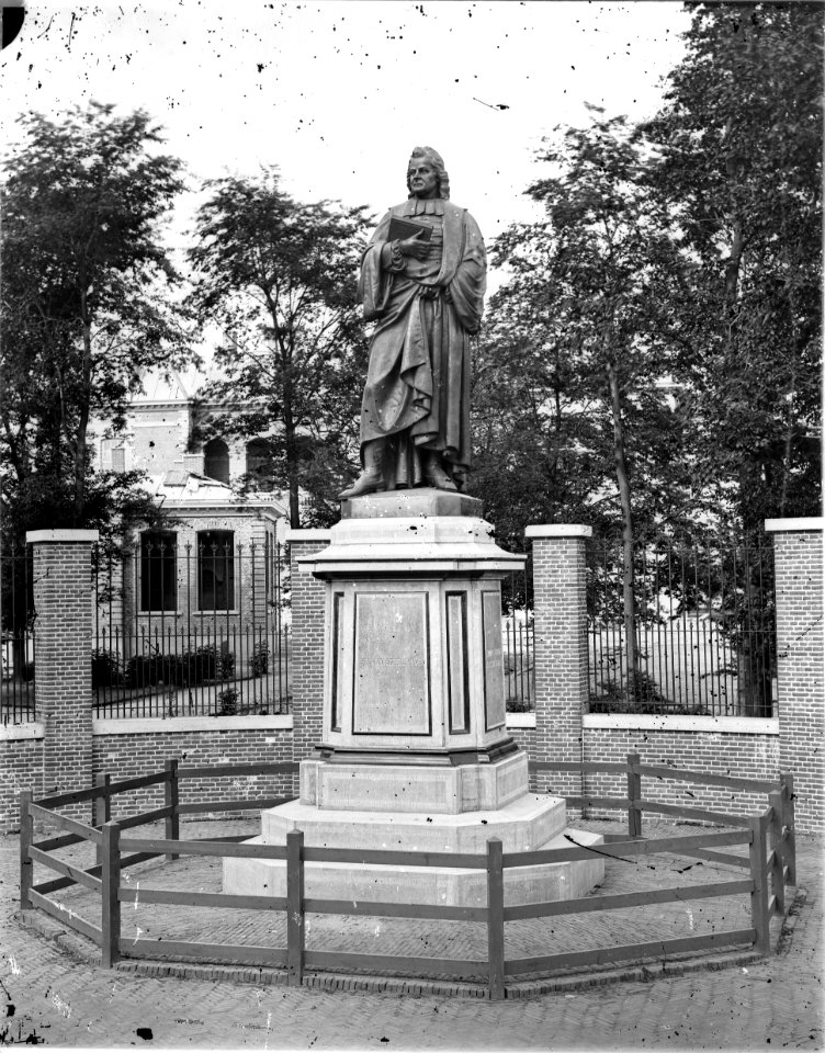 ErfgoedLeiden LEI001017088 Herman Boerhaave