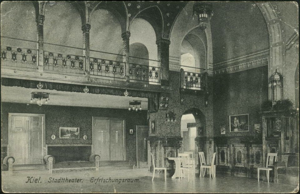 Erfrischungsraum im Foyer des Stadttheaters (Kiel 26.981)