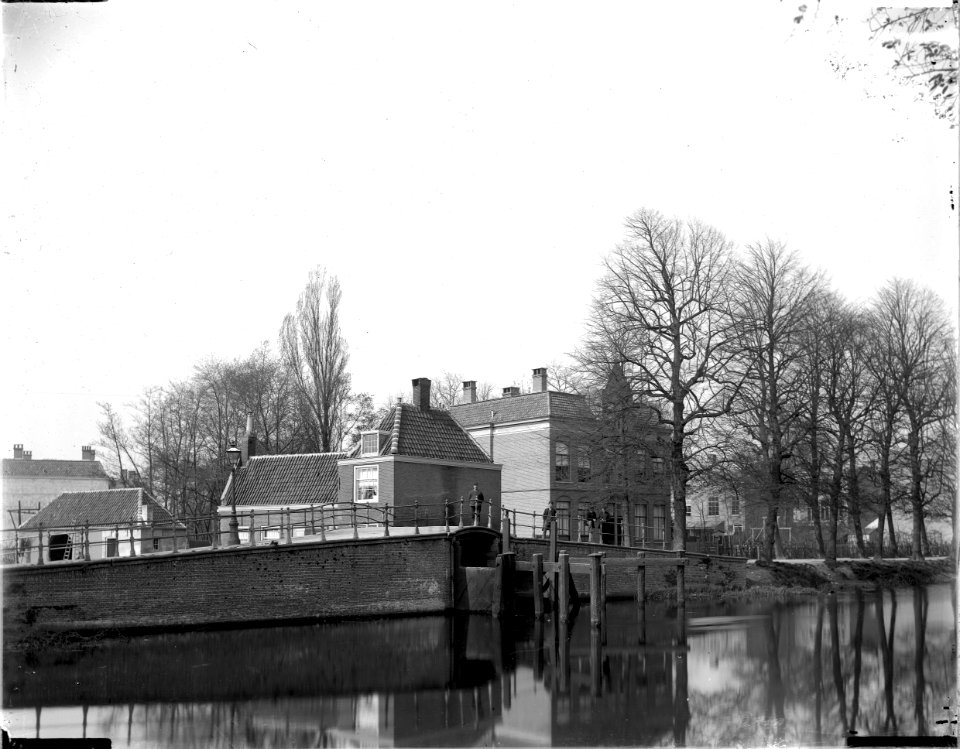 ErfgoedLeiden LEI001016442 Witte Singel photo