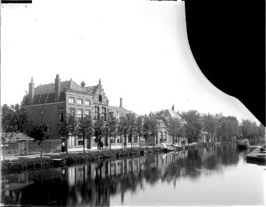 ErfgoedLeiden LEI001016458 Rijnkade