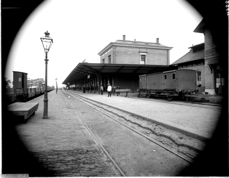 ErfgoedLeiden LEI001016805 Station Leiden