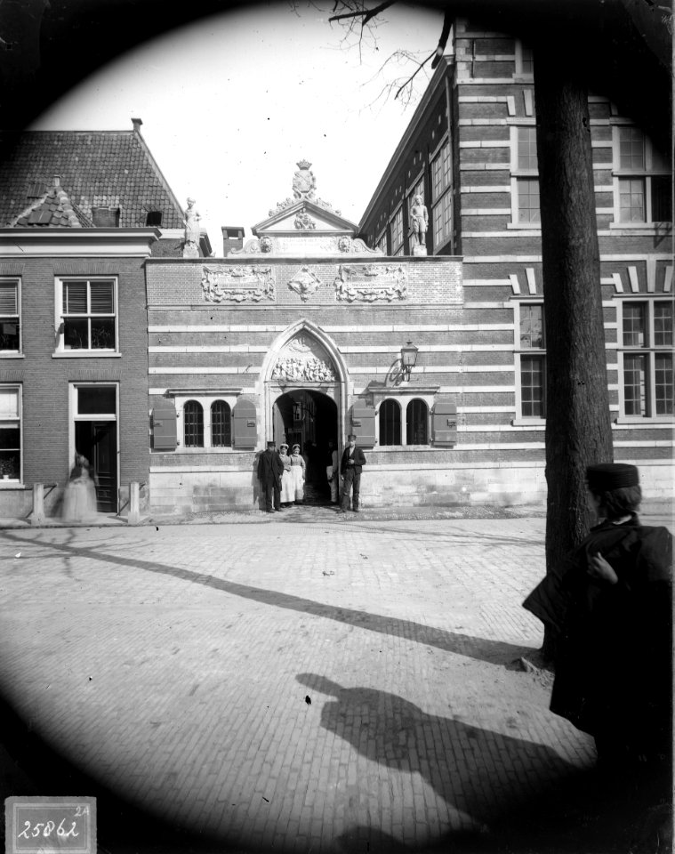 ErfgoedLeiden LEI001016904 Heilige Geest of Armenweeshuis