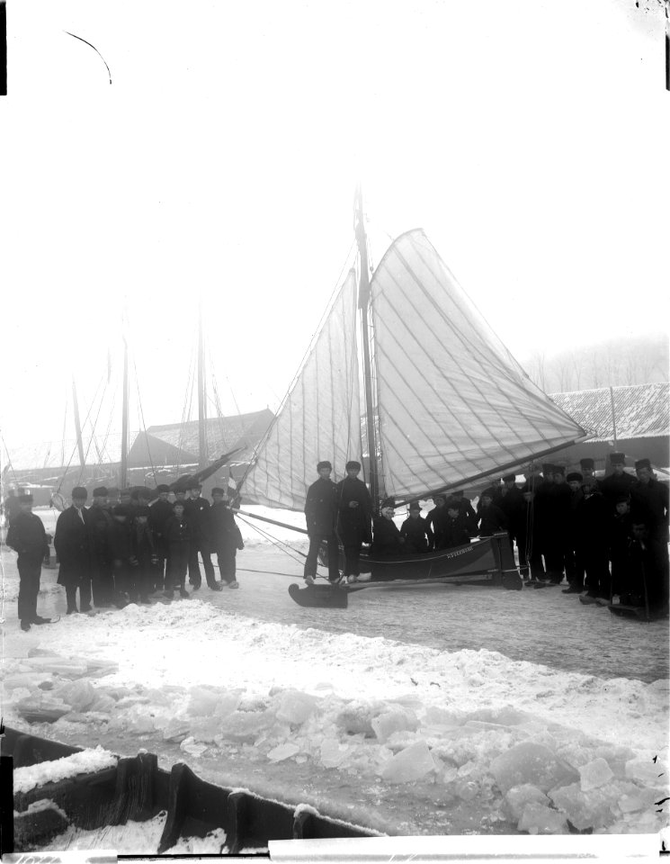 ErfgoedLeiden LEI001017010 IJszeiler IJsvermaak