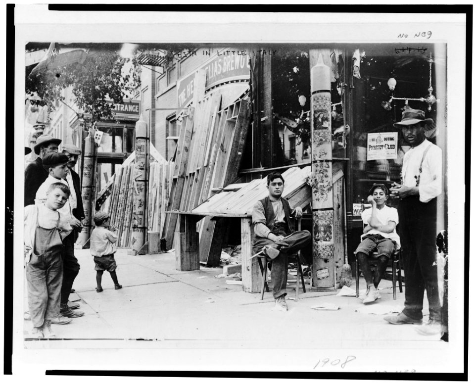 Festa in Little Italy LCCN95511738