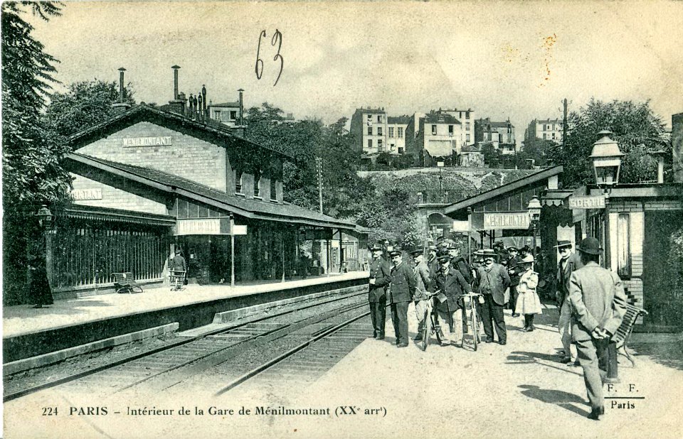 FF 224 - PARIS - Intérieur de la gare de Ménilmontant