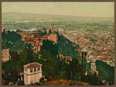 Granada. Vista general de la Alhambra y Grandada desde la Silla del Moro LCCN2017660752 photo