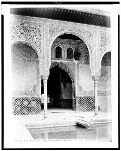 Granada. Entrada de la Sala de Embajadores (Alhambra) - J. Laurent. Madrid. LCCN94512066