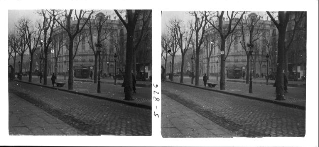 Gran Via sota els efectes de la boira