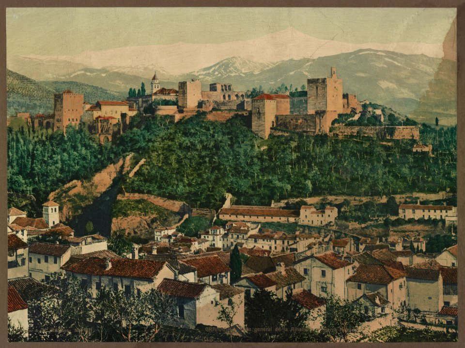 Granada. Vista generale de la Alhambra y Sierra Nevada LCCN2017660753