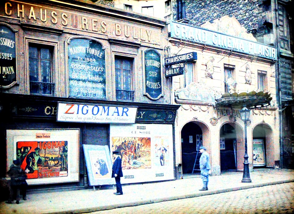 Grand Cinéma Plaisir autochrome collection Albert Kahn musum