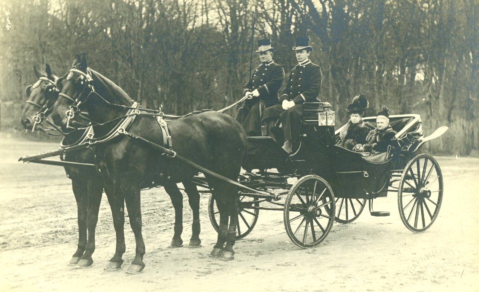 Grand Duchess Augusta von Meclemburgo-Sterlitz und Königin Mary von Teck