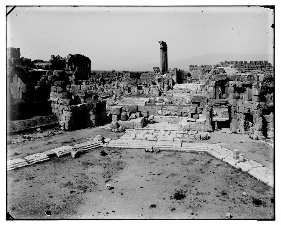 Grand court of ruins, Temple of the Sun, Baalbek LOC matpc.07088