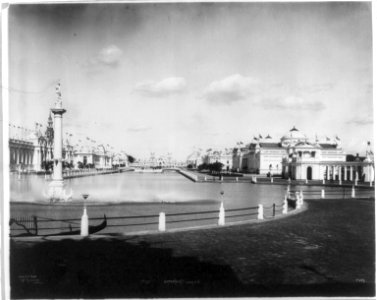 Grand Court - looking east, (Trans-Mississippi and international exposition, Omaha, Nebraska) LCCN2004668239