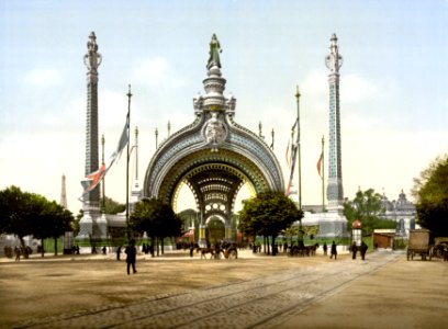 Grand entrance, Exposition Universal, 1900, Paris, France photo