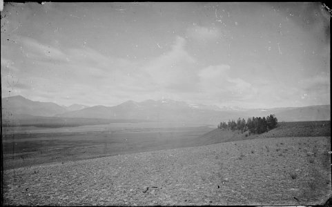 Grand or massive mountain, from near mouth of California Gulch, Sawatch Range. Lake County, Colorado. - NARA - 517026 photo