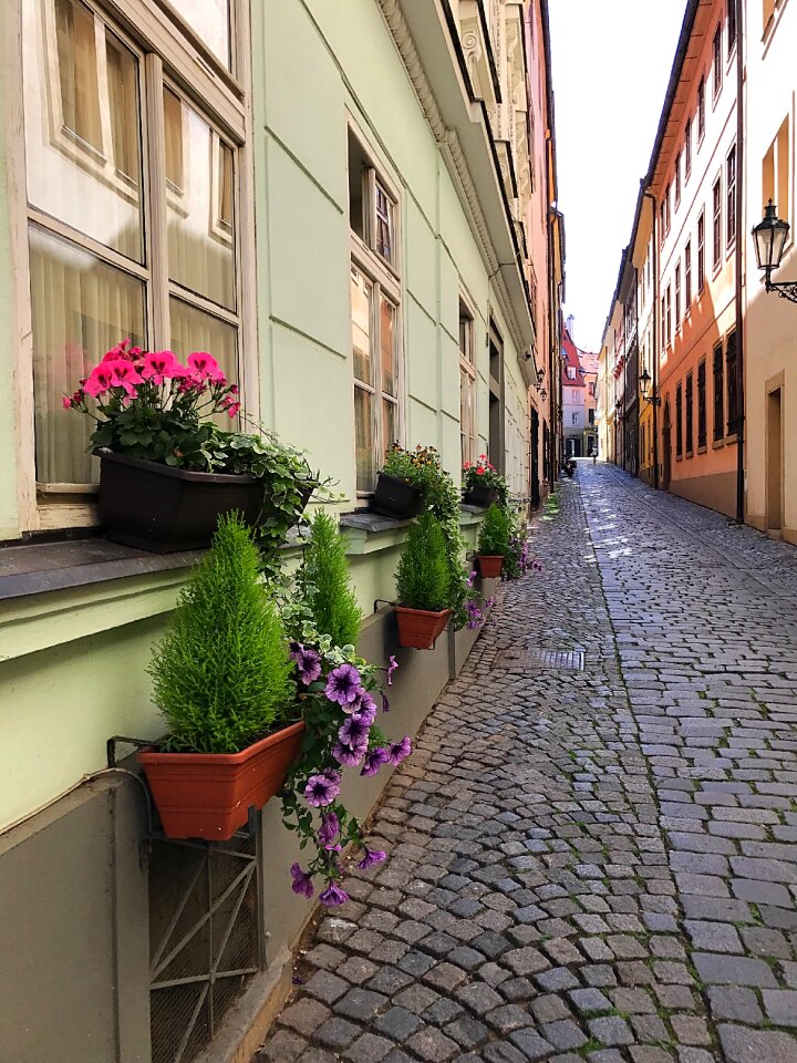 Sidewalk street prague