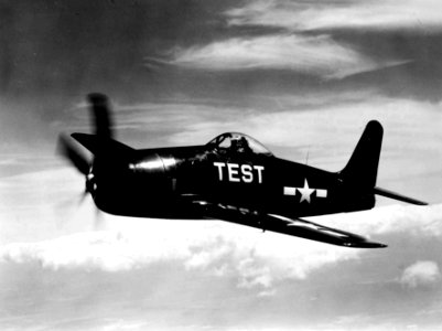 Grumman XF8F-1 Bearcat in flight, circa in 1944 (153724640)