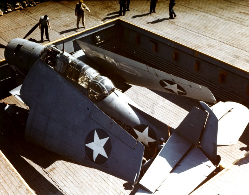 Grumman TBF-1 Avenger on elevator of USS Long Island (AVG-1), in 1942 (80-G-K-15225)