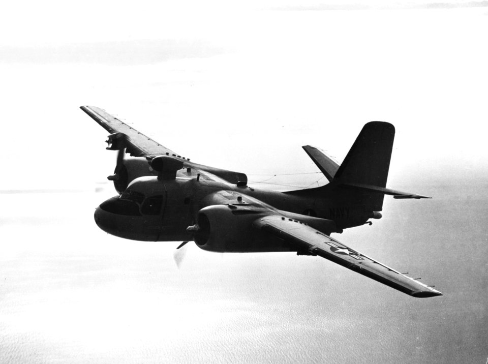 Grumman S2F-1 Tracker in flight