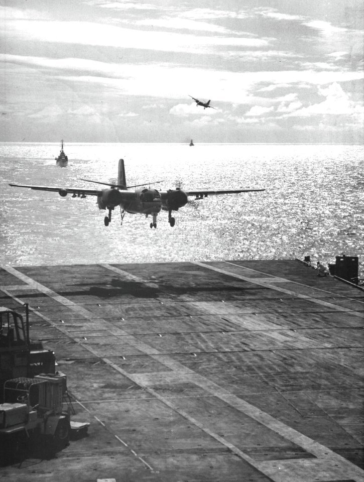Grumman S-2E Tracker of VS-35 lands on USS Hornet (CVS-12), circa in 1968
