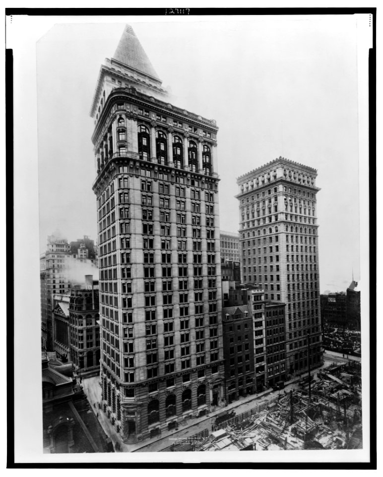 Hanover National Bank Bldg. LCCN00652959