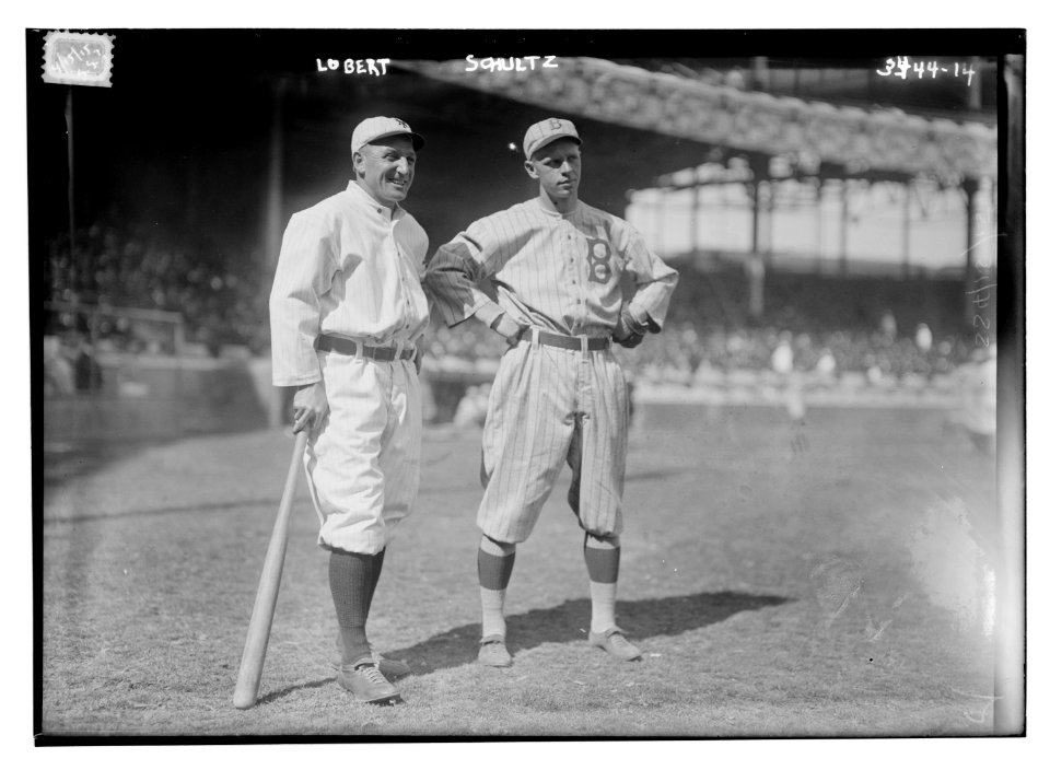 Hans Lobert, New York NL & Joe Schultz, Brooklyn NL (baseball) LCCN2014698792