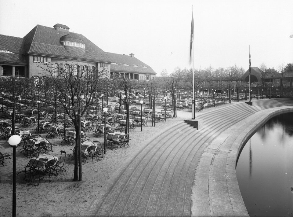 HANSif1065 Stadthalle