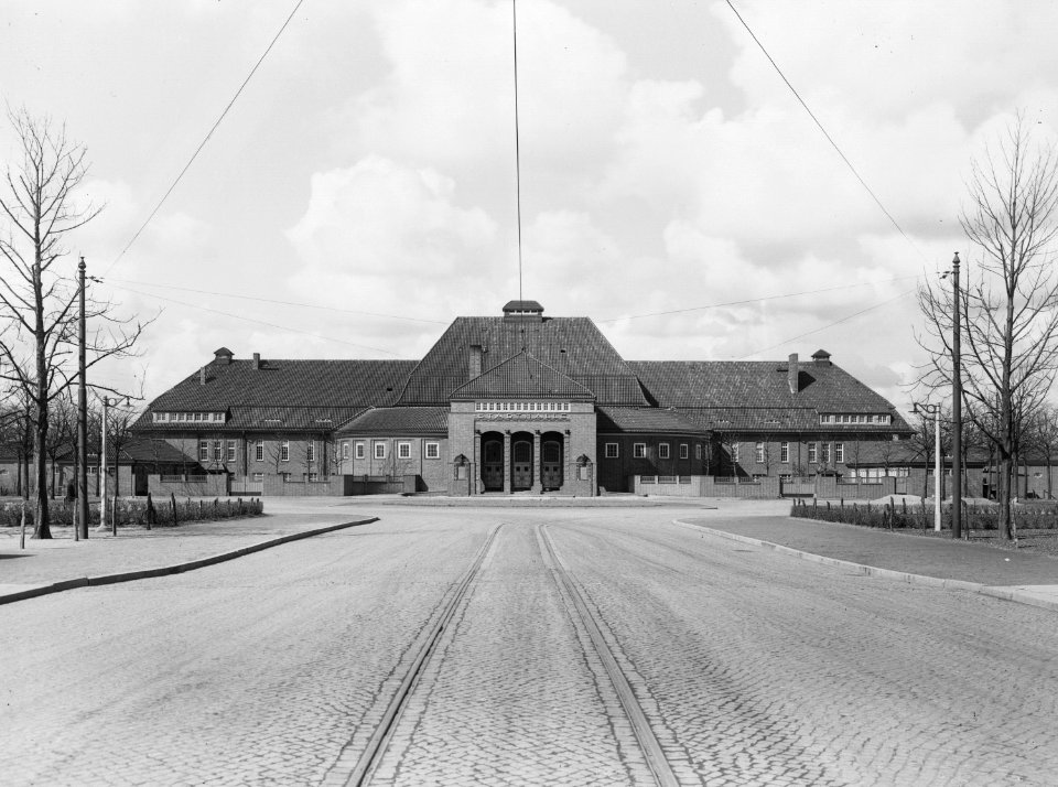 HANSif1060 Stadthalle