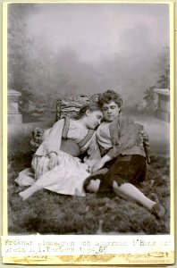 Hans och Greta, Kungliga Operan 1895. Rollporträtt - SMV - H9 182