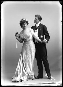 Hilma Matsson and Elvin Ottosson in Bykomtessen at Operett-teatern 1909 - SMV - NM013
