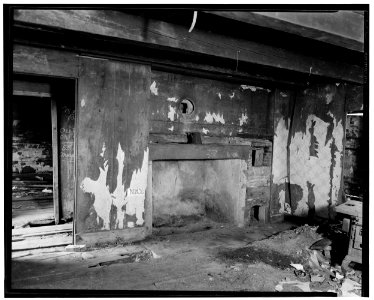 Historic American Buildings Survey L.C. Durette, Photographer KITCHEN FIREPLACE - Pioneer Cabin, Campton Station, Grafton County, NH HABS NH,5-CAMP.V,1-20