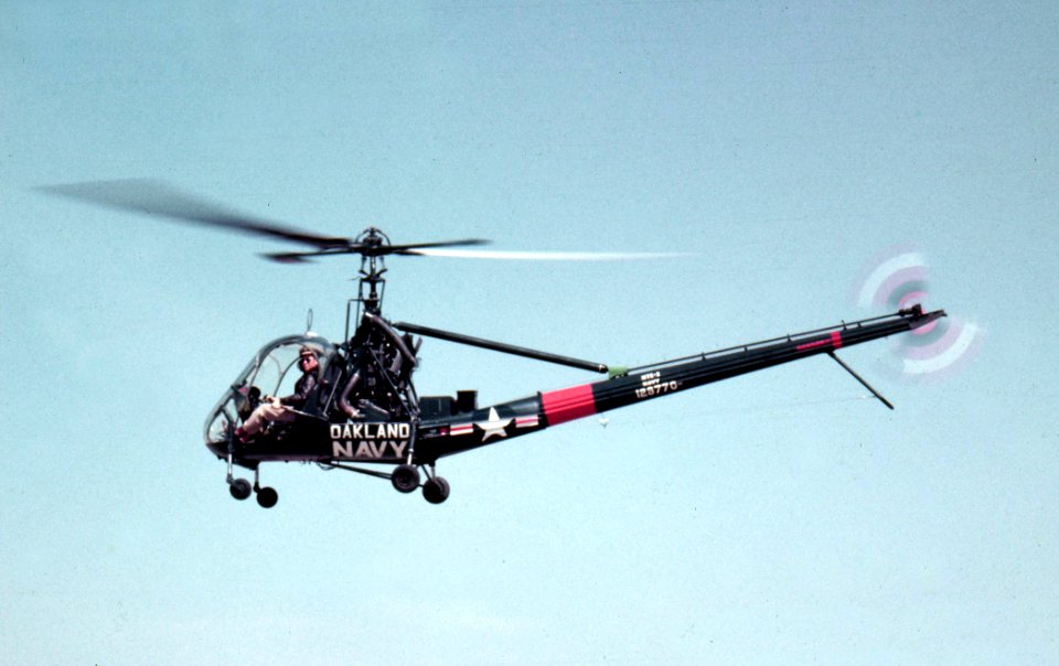 Hiller HTE-2 in flight at Naval Air Station Oakland, Califronia (USA), on 5 June 1953 (80-G-K-16515)
