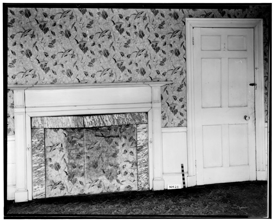 Historical American Buildings Survey L. C. Durette, Photographer April 25, 1936. PARLOR - Captain Barnes House, 218 Islington Street, Portsmouth, Rockingham County, NH HABS NH,8-PORT,124-11
