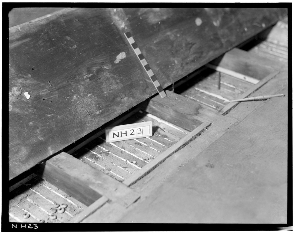 Historic American Buildings Survey L.C. Durette, Photographer SHOWING SMOOTHED CEILING BOARD and BEAMS OVER BED ROOM -2 - John Cram Farmstead, Hampton Falls, Rockingham County, HABS NH,8-HAMTOF,1-12