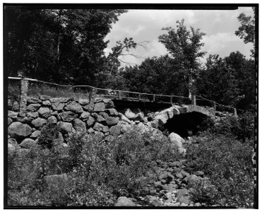 Historical American Buildings Survey L. C. Durette, Photographer May 15, 1936 SECOND NEW HAMPSHIRE TURNPIKE BRIDGE AT FULLERS FALLS SECOND ARCH LOOKING DOW STREAM - Second New HABS NH,6-HILL.V,1A-3