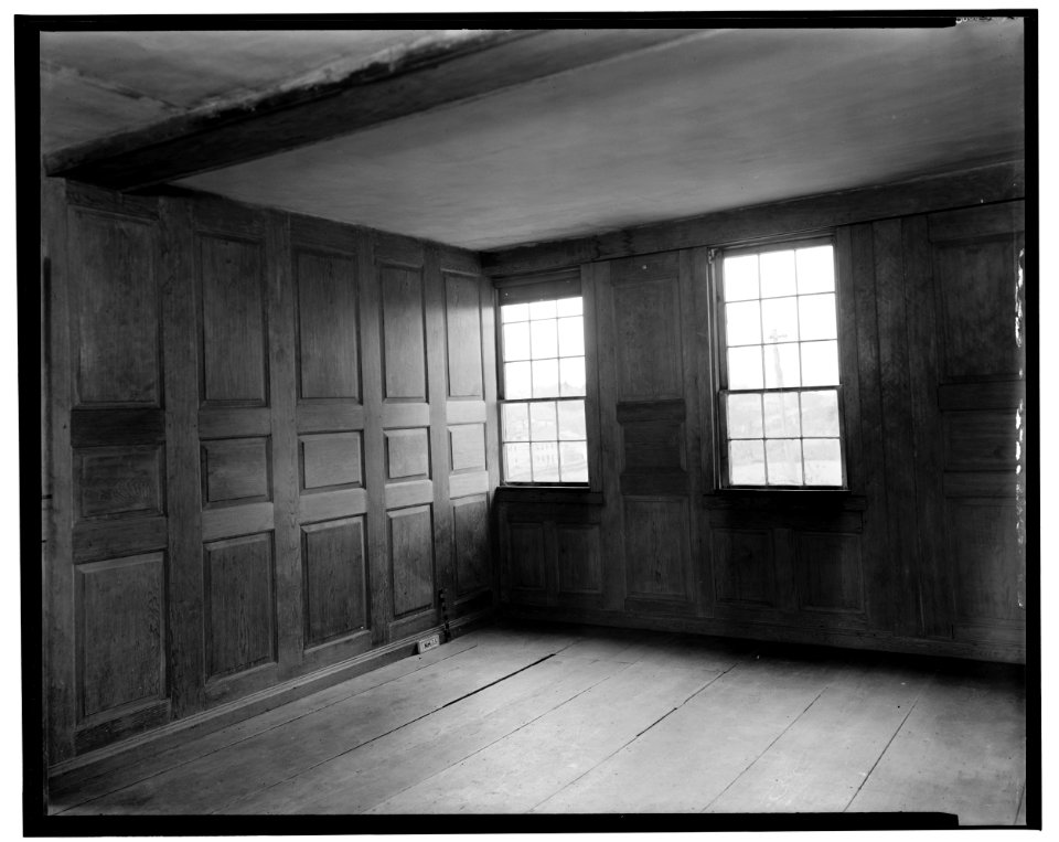 Historical American Buildings Survey L. C. Durette, Photographer Oct. 18, 1936. TYPICAL PANELLING WEST ROOM- 2nd FLOOR - Colonel Paul Wentworth House, Dover Street (moved to MA, HABS NH,9-SALFA,1-29