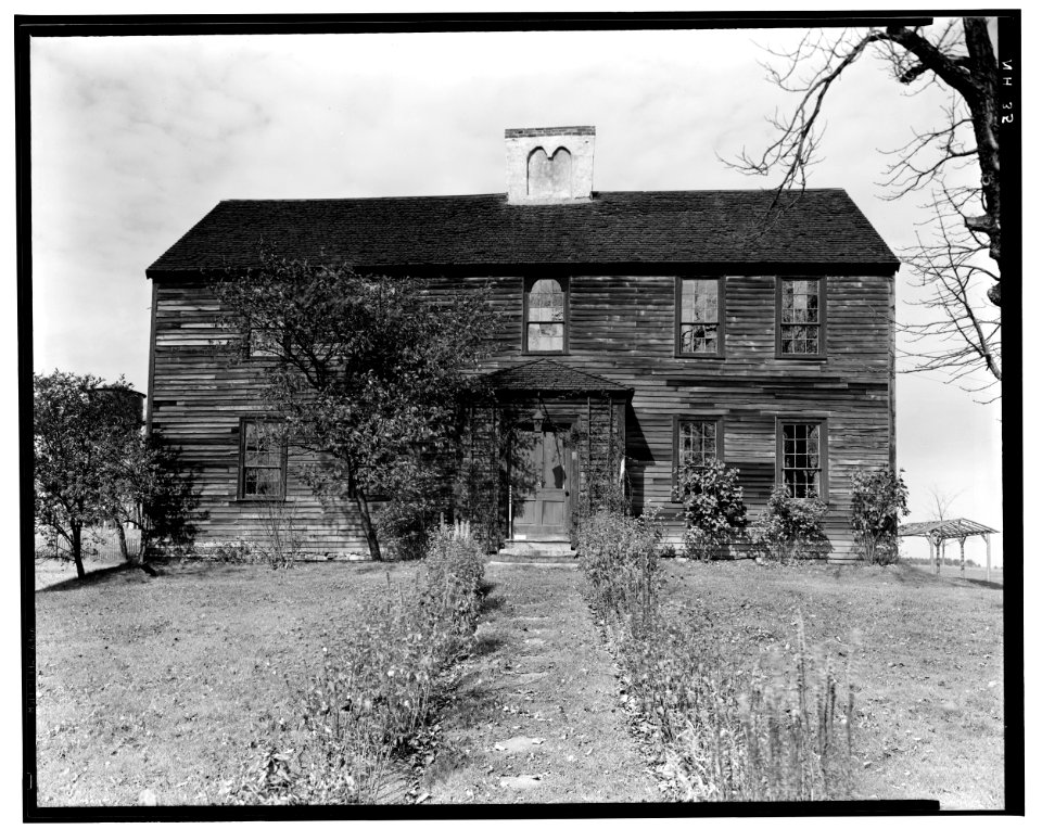 Historical American Buildings Survey L. C. Durette, Photographer Oct. 18, 1936. FRONT ELEVATION - Colonel Paul Wentworth House, Dover Street (moved to MA, Dover), Dover, Strafford HABS NH,9-SALFA,1-13