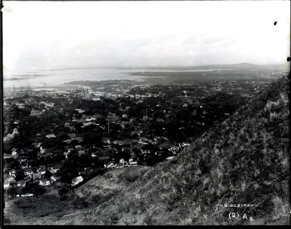 Honolulu from Punchbowl (16), photograph by Brother Bertram