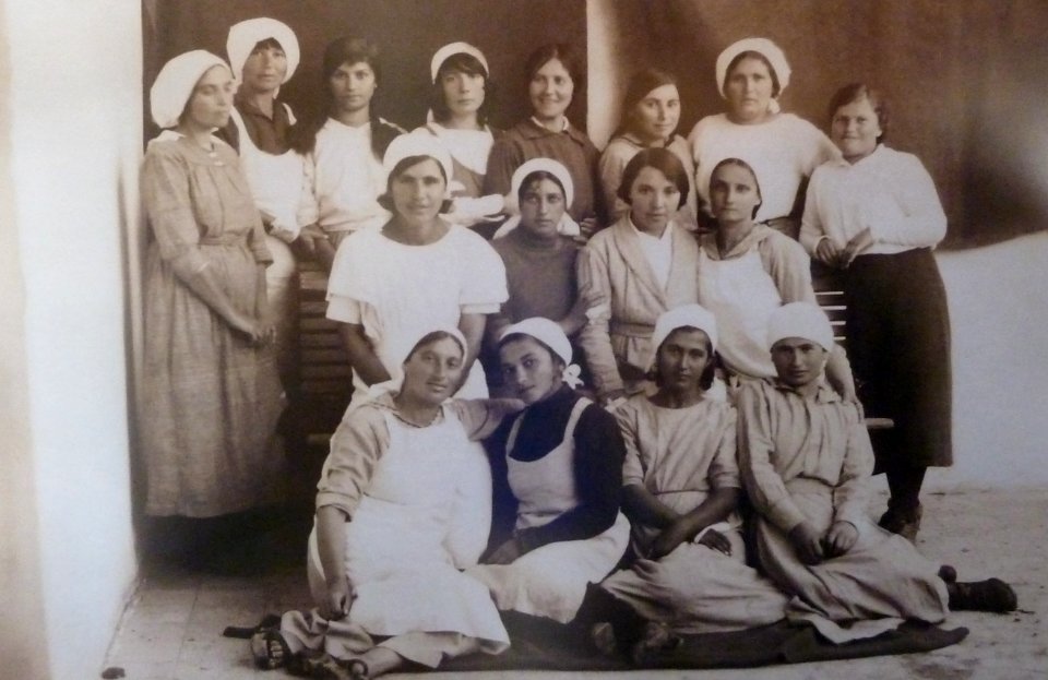 Historical images of Kinneret Farm P1180694