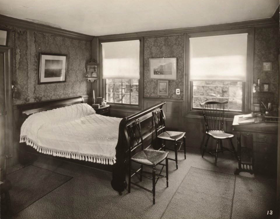 Houghton MS Am 1743.26 (16) - Sarah Orne Jewett House, bedroom