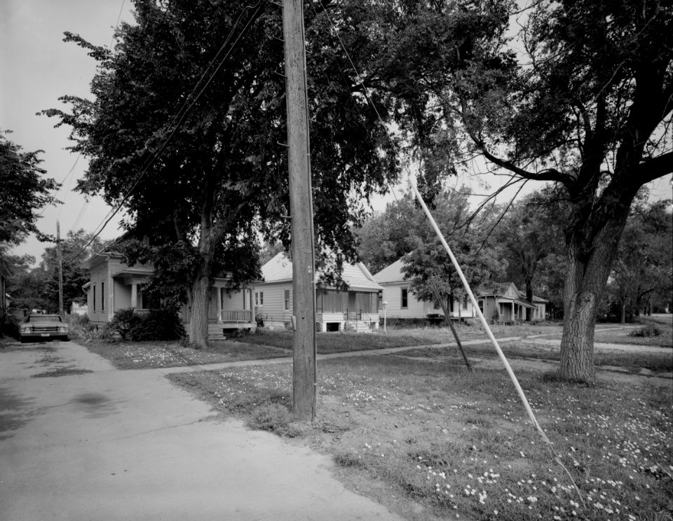 Houses in the South Bottoms Historic District
