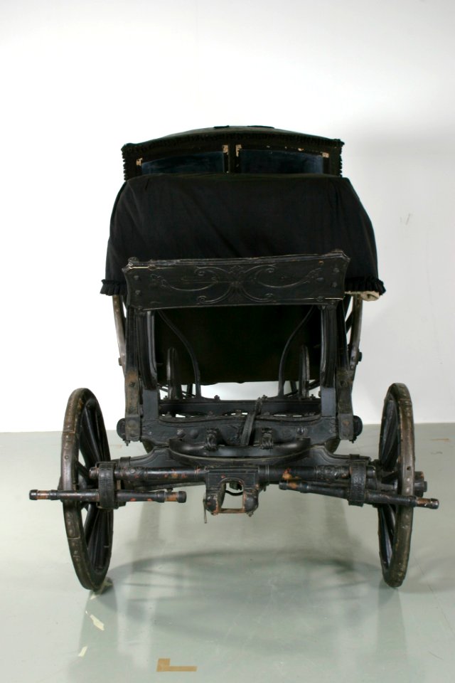 Hovsorgvagn berlinare, framifrån - Livrustkammaren - 73822