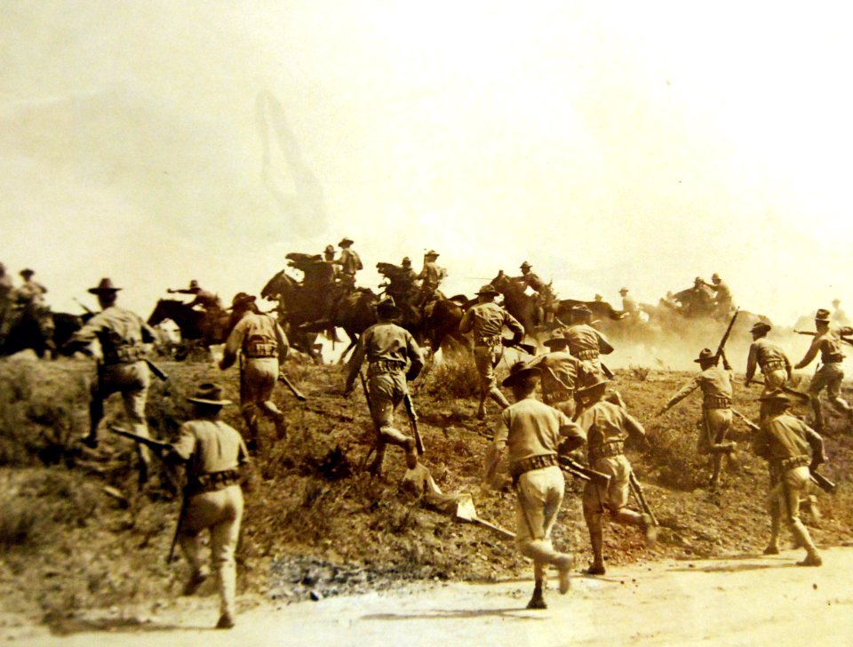 Infantry and cavalry contingents of the United States Marine Corps in action, May 29, 1917 (29914983402)
