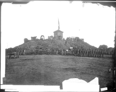 Indian Mound, near Chattanooga, Tenn - NARA - 528915 photo