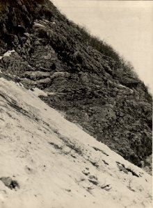 Ing. Pulvon-Weg auf den Kozi Breg, die schwierigste Trasse auf demselben, aufgenommen am 20. April 1916 (BildID 15473472)