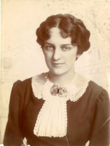 Jewel Power, stage actress (SAYRE 8733)