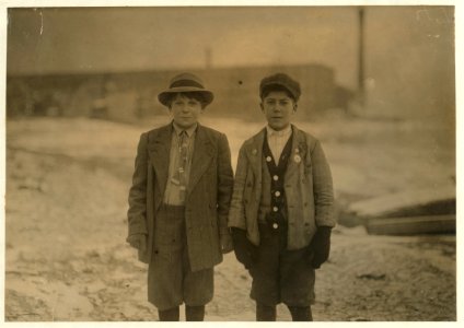 Jo Viera, Antone Mello. Same as 2744, 2746, 2747. LOC nclc.02479
